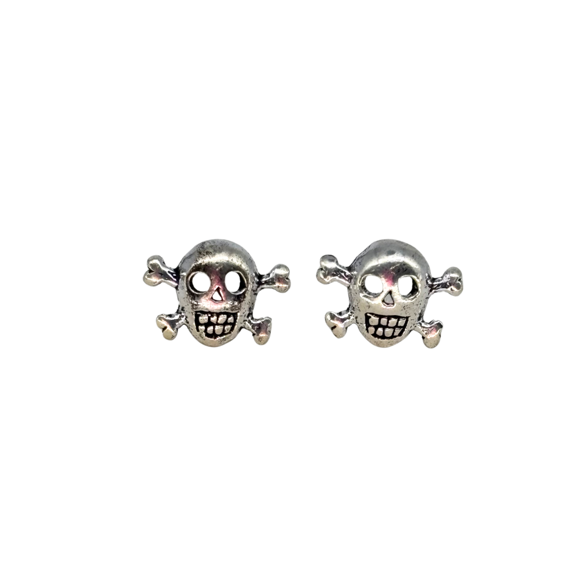 Jolly Roger Studs