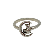 Cat Crescent Moon Ring