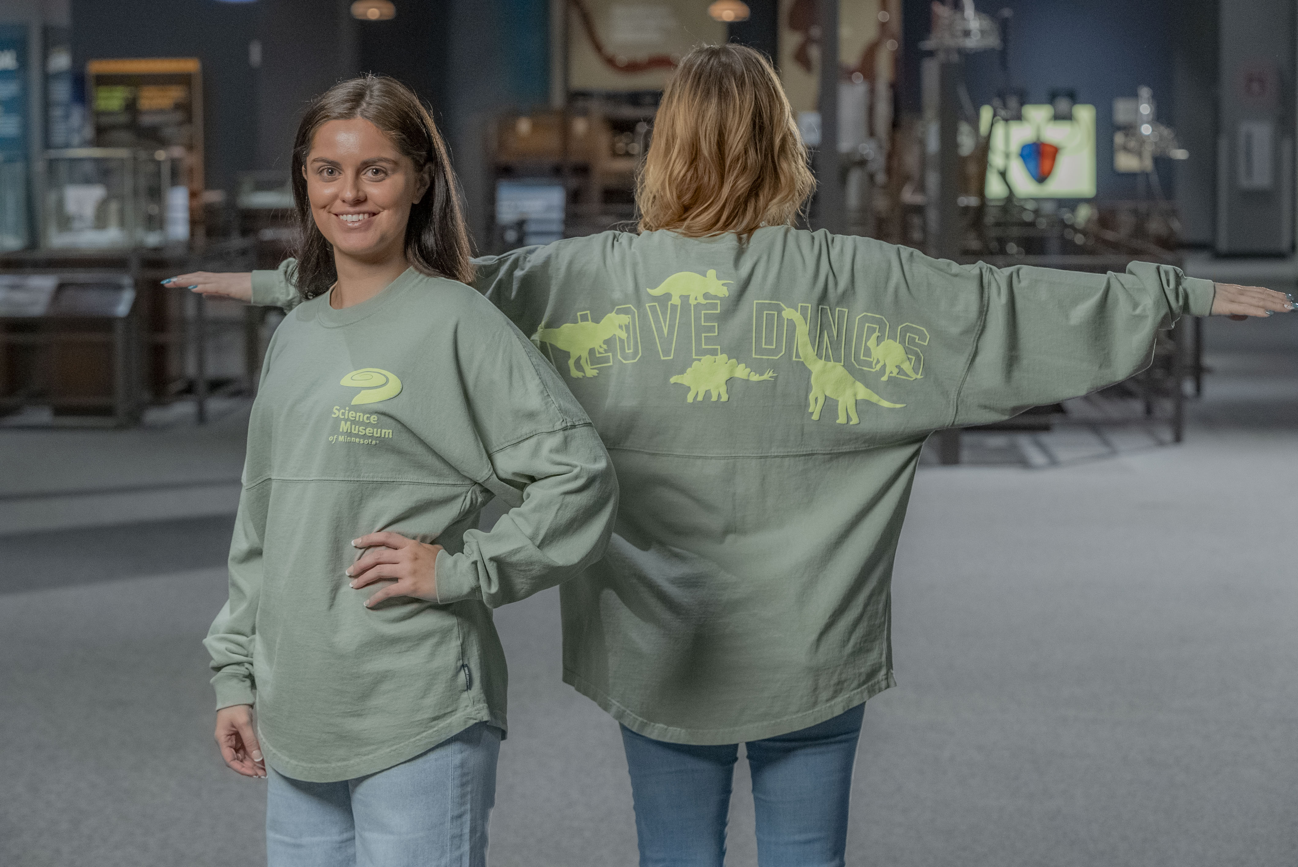 Science Museum of Minnesota I Love Dinos Long-Sleeve Logo Shirt (Youth)