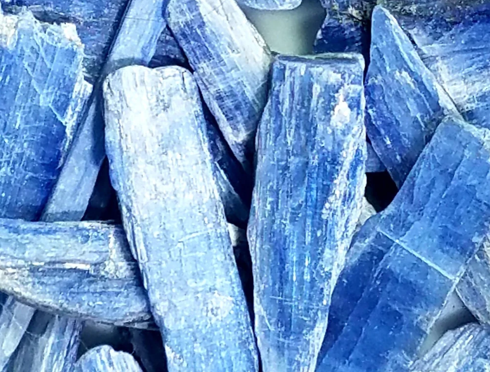 Kyanite $3.00