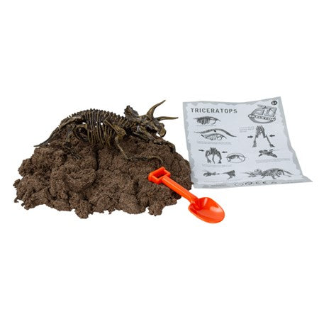 Jurassic Dig Play Dirt Kit